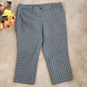 Hilary Radley Cropped Pants